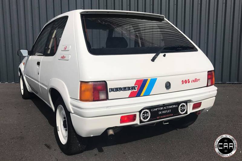 Peugeot 205 Rallye CAR nettoyage voiture