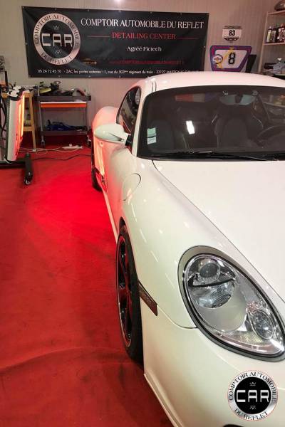 PORSCHE CAYMAN GT9EVO Merignac CAR